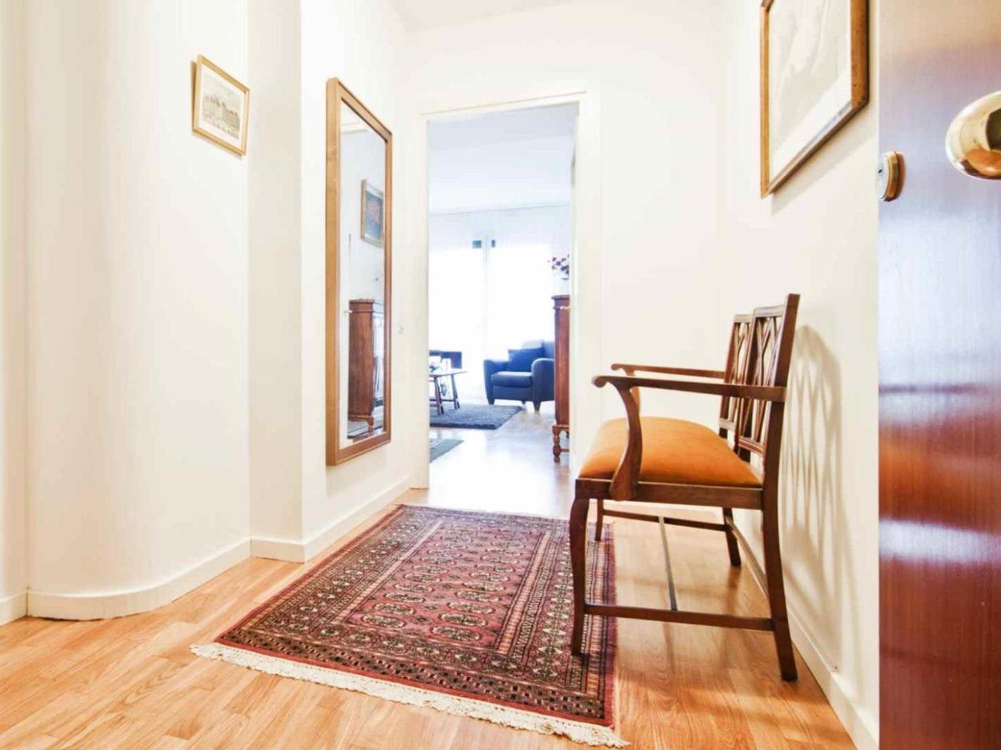 Con 2 Dormitorios, Elegante Y Centrico En Rambla Catalunya - Es-341-2 Appartement